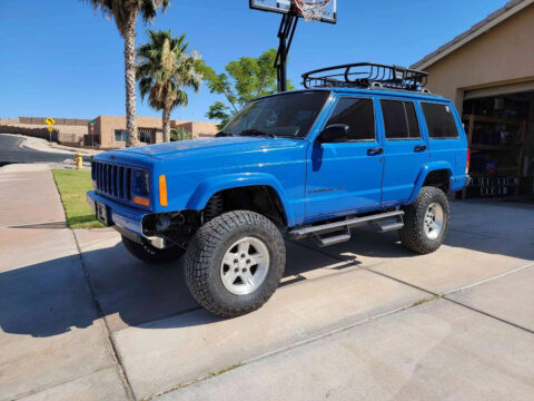 1999 Jeep Cherokee Sport na prodej