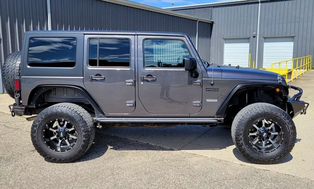 2018 Jeep Wrangler Recon Oscar Mike