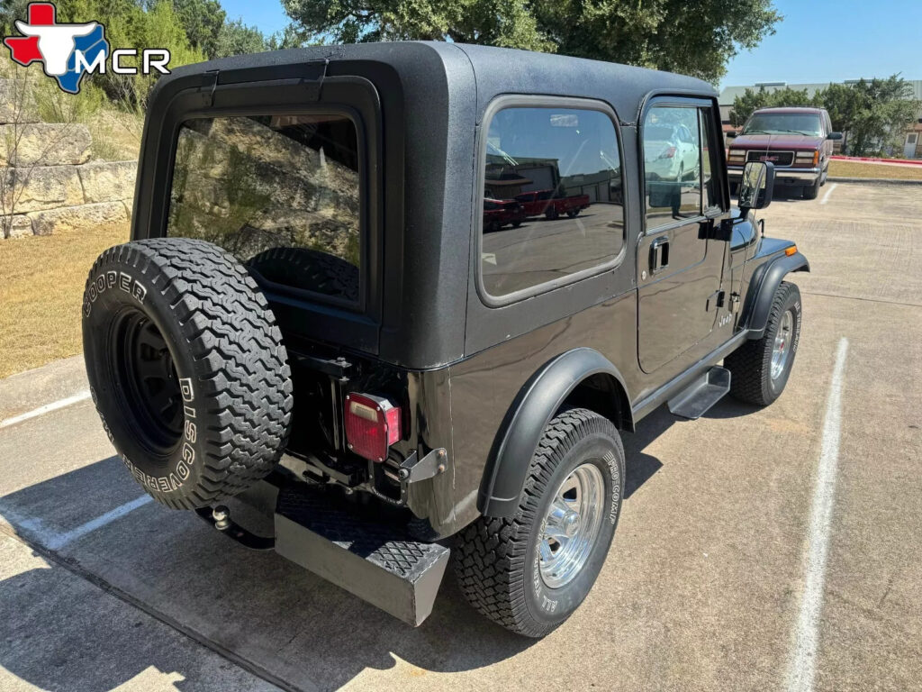 1983 Jeep CJ 4×4 – CJ-7 Manual