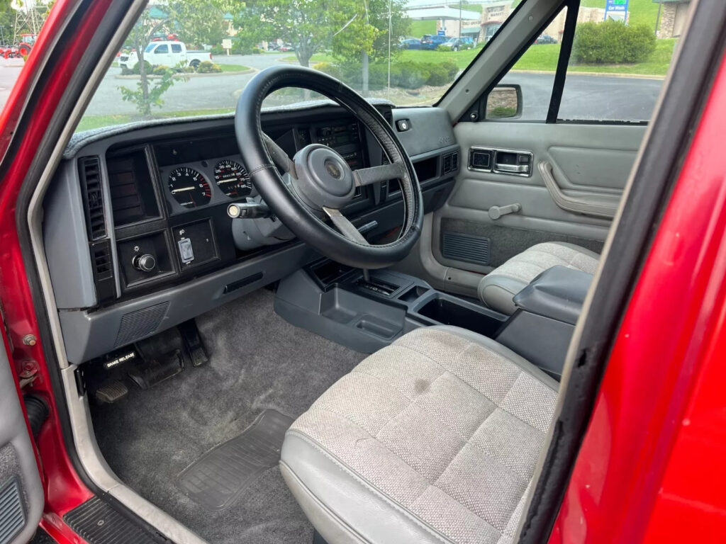 1991 Jeep Comanche