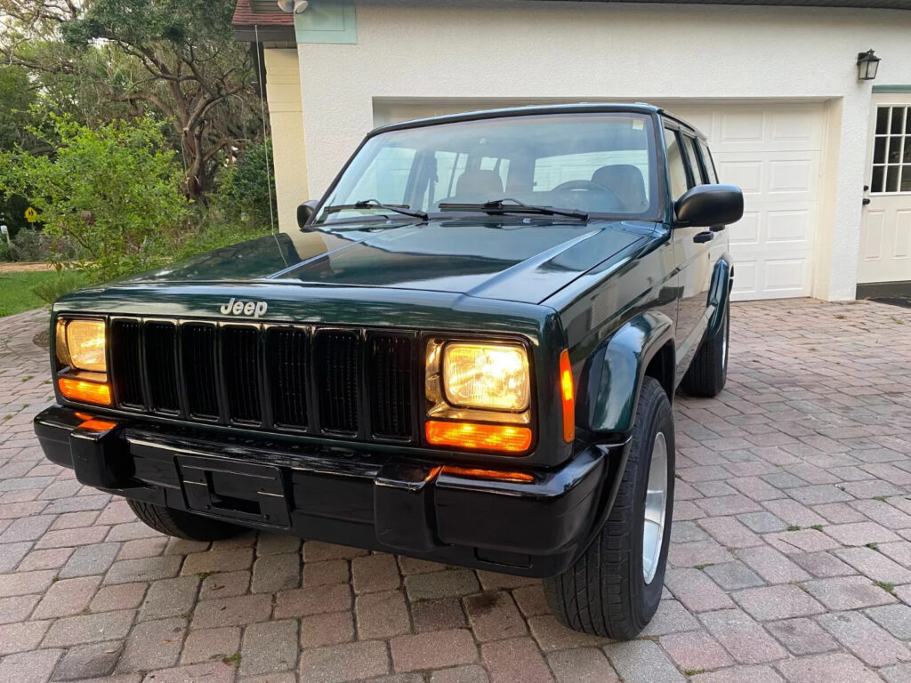 1999 Jeep Cherokee SE