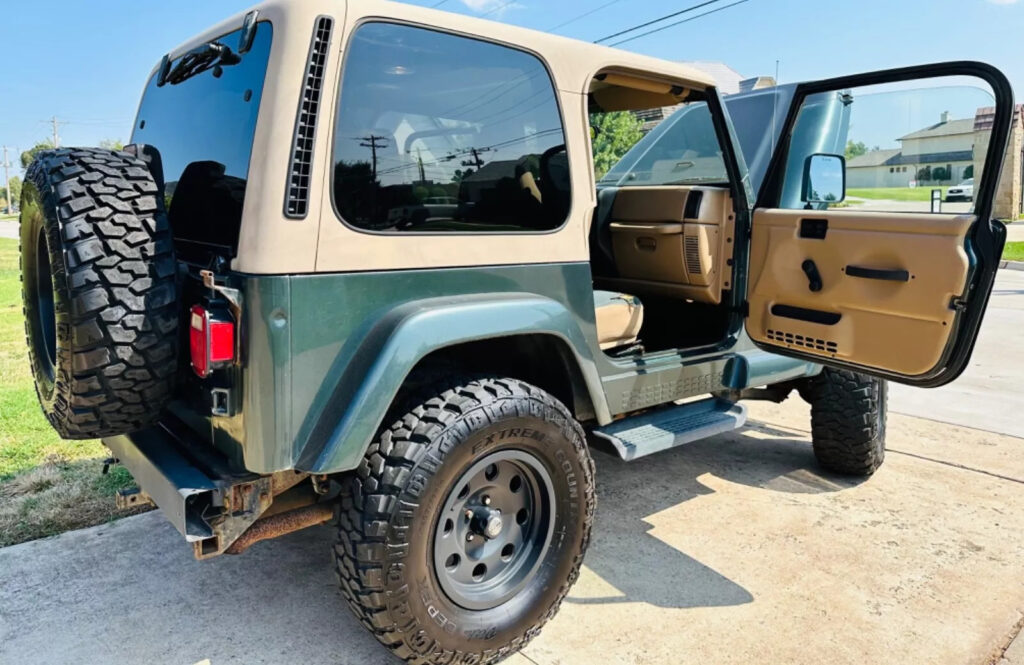 2002 Jeep Wrangler Sahara