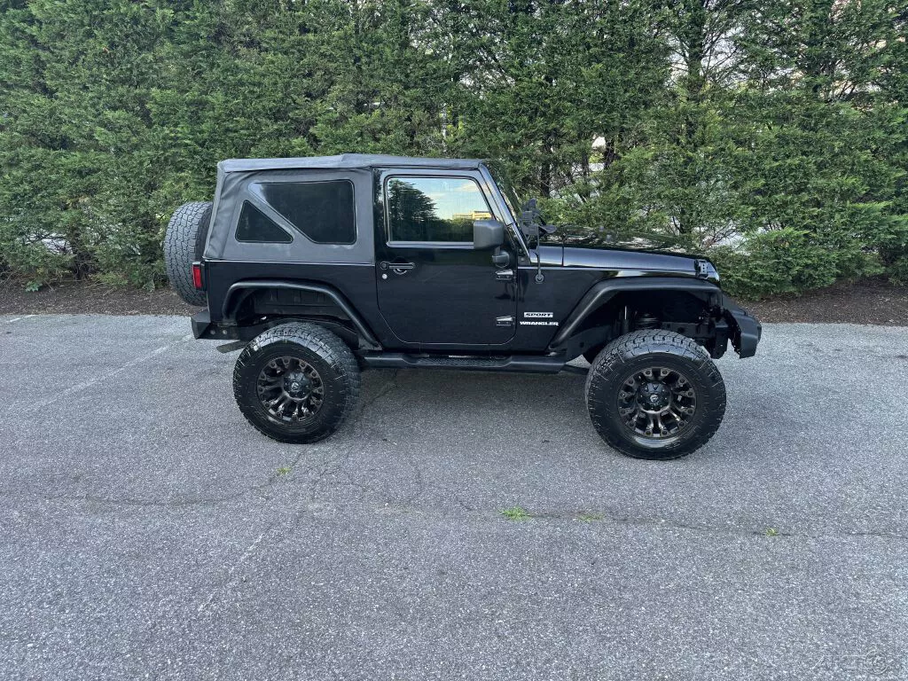 2013 Jeep Wrangler Sport