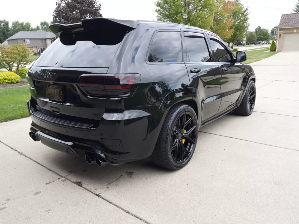 2021 Jeep Grand Cherokee Trackhawk