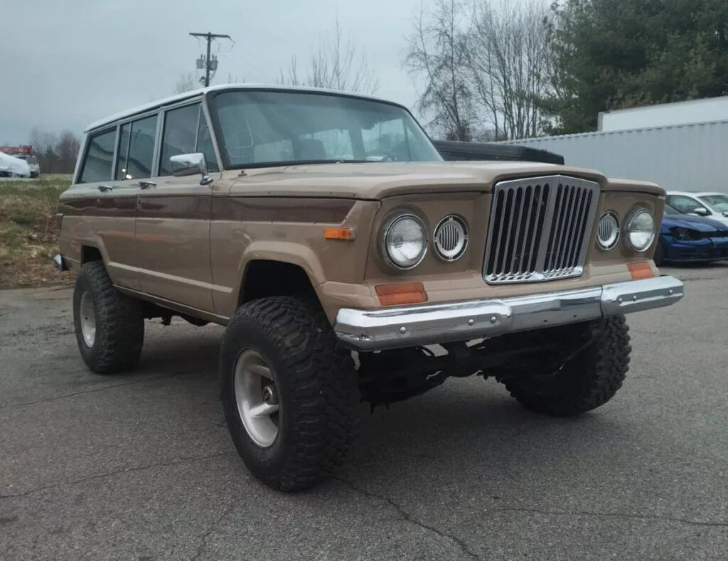 1968 Jeep Wagoneer