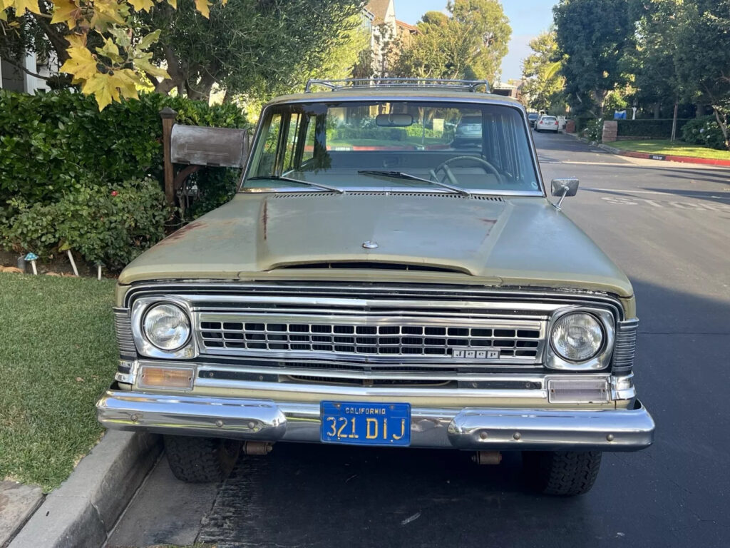 1971 Jeep Wagoneer