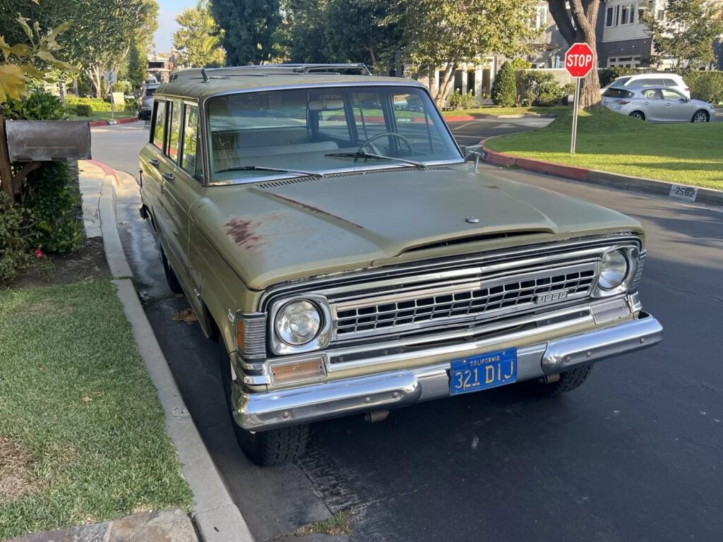 1971 Jeep Wagoneer