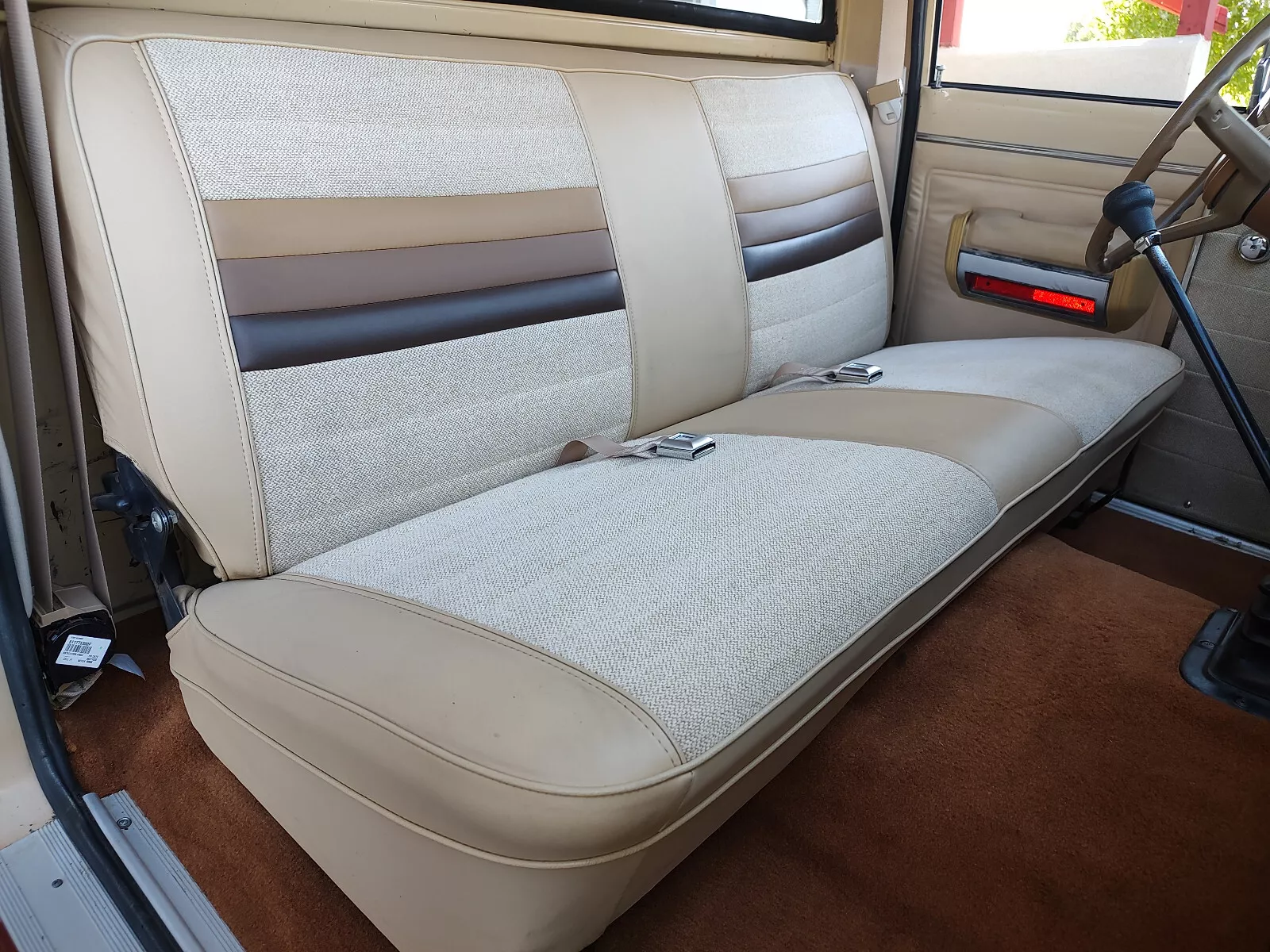 1981 Jeep J10 Western Weave Cloth Interior / Custom Level trim