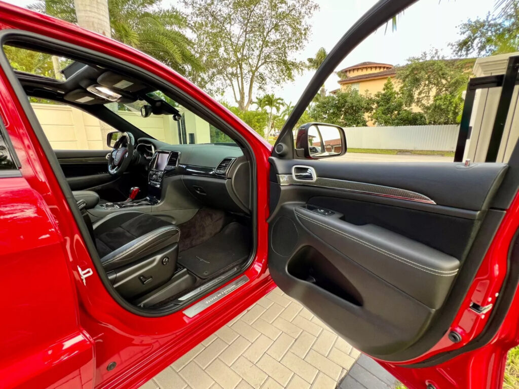 2018 Jeep Grand Cherokee Trackhawk SRT BIG HP