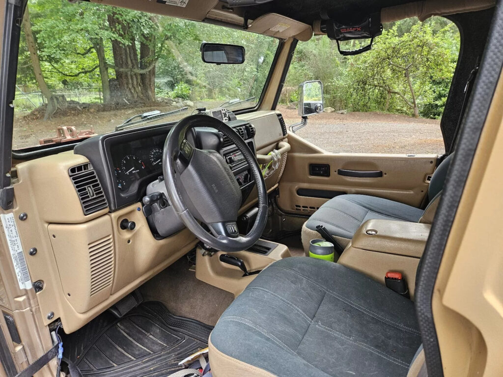 2000 Jeep Wrangler Sahara