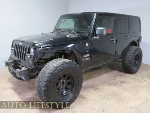 2012 Jeep Wrangler Unlimited Sahara na prodej