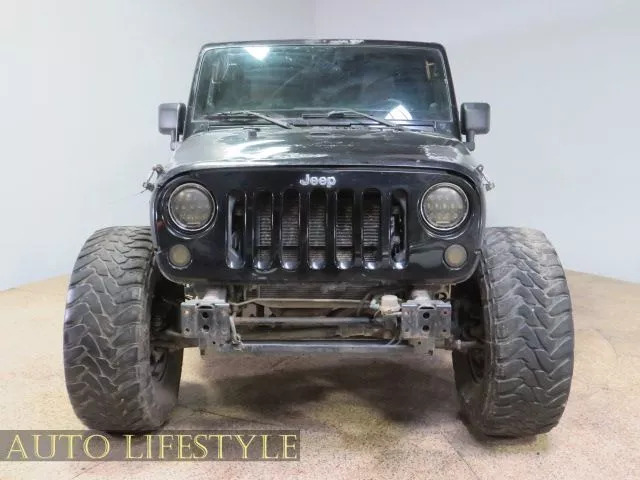 2012 Jeep Wrangler Unlimited Sahara