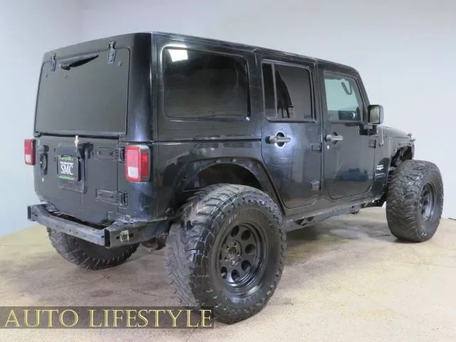 2012 Jeep Wrangler Unlimited Sahara