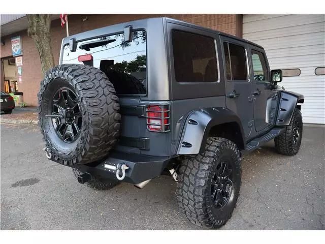 2017 Jeep Wrangler Willys Wheeler