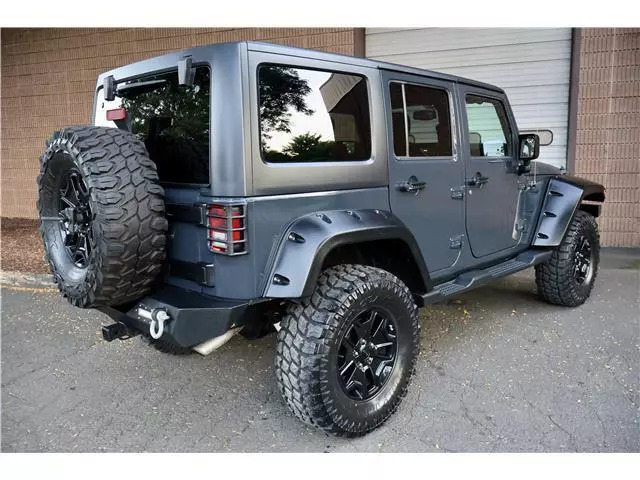 2017 Jeep Wrangler Willys Wheeler