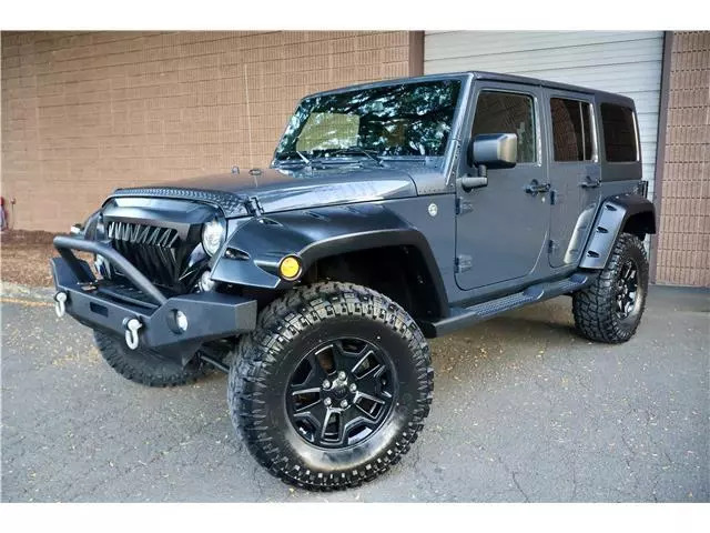 2017 Jeep Wrangler Willys Wheeler