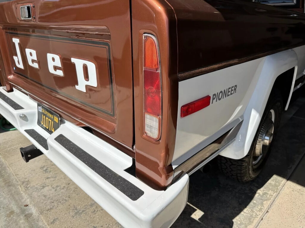 1974 Jeep J10 Pioneer