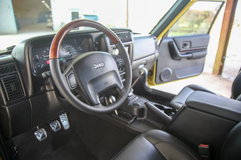 1989 Jeep Comanche