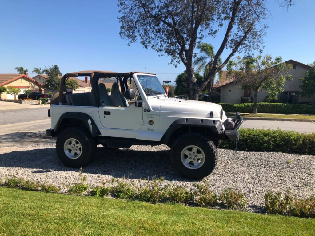 1997 Jeep Wrangler Sahara 5-Speed Manual!