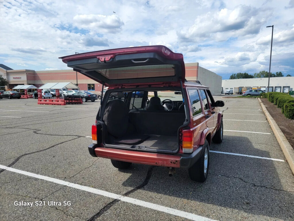 1999 Jeep Cherokee Sport