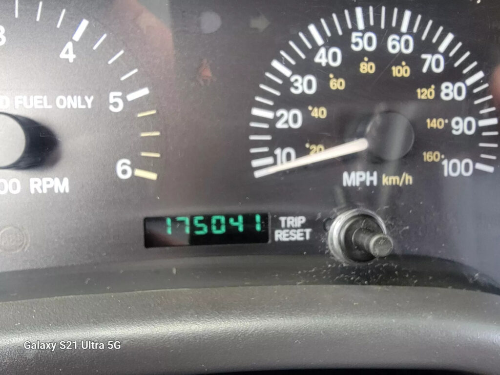 1999 Jeep Cherokee Sport