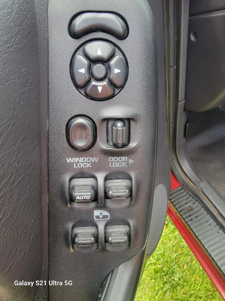 1999 Jeep Cherokee Sport