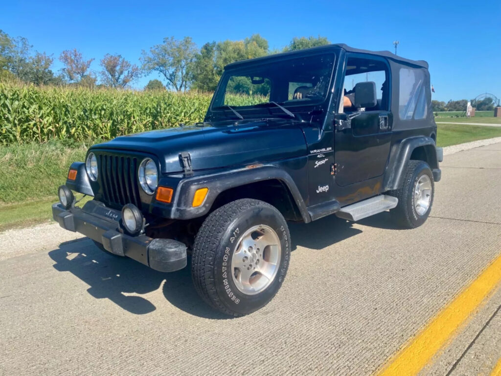 2001 Jeep Wrangler HD Video 6 cyl 4,0 lt Inline 5 spd 4×4 low Miles