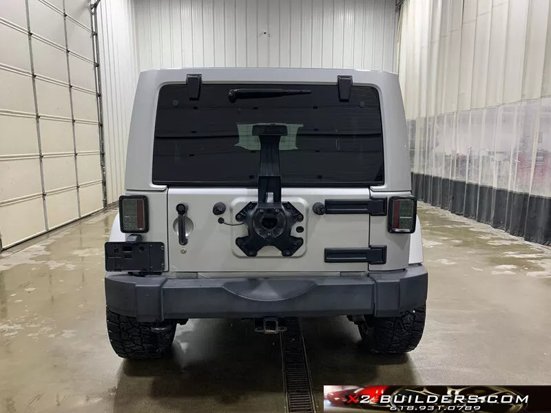 2012 Jeep Wrangler Unlimited Sahara Arctic