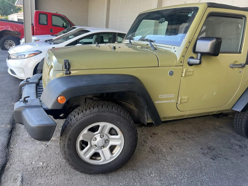 2013 Jeep Wrangler Sport