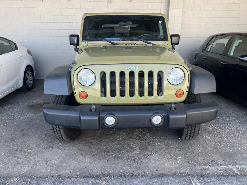 2013 Jeep Wrangler Sport