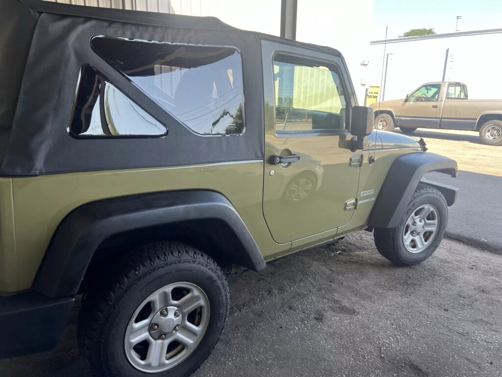 2013 Jeep Wrangler Sport