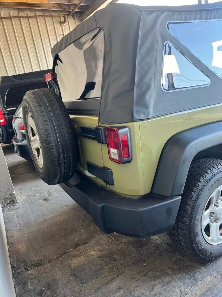 2013 Jeep Wrangler Sport