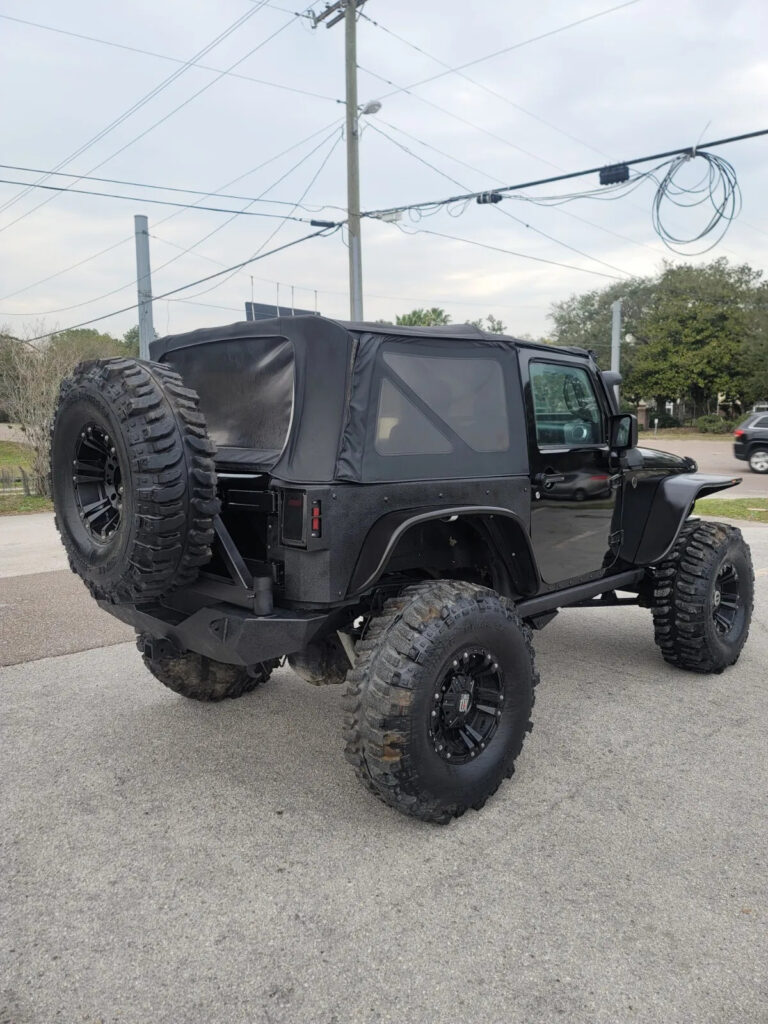 2015 Jeep Wrangler Rubicon 4×4  SUV