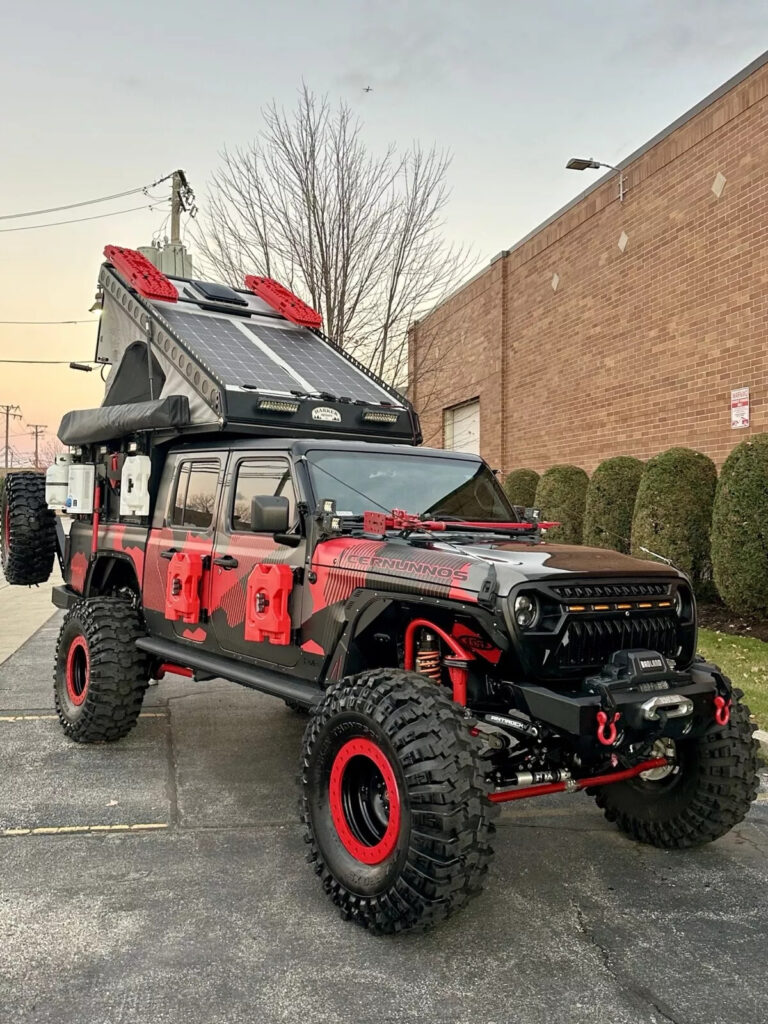 2021 Jeep Gladiator Sport