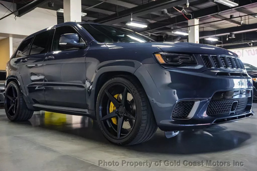 2021 Jeep Grand Cherokee *only 5k Miles* *pano-Roof* *rear Tv-Dvd* *borla E