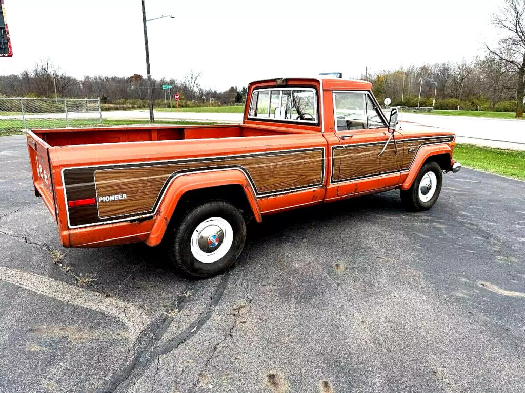 1976 Jeep J10 4X4 Pioneer