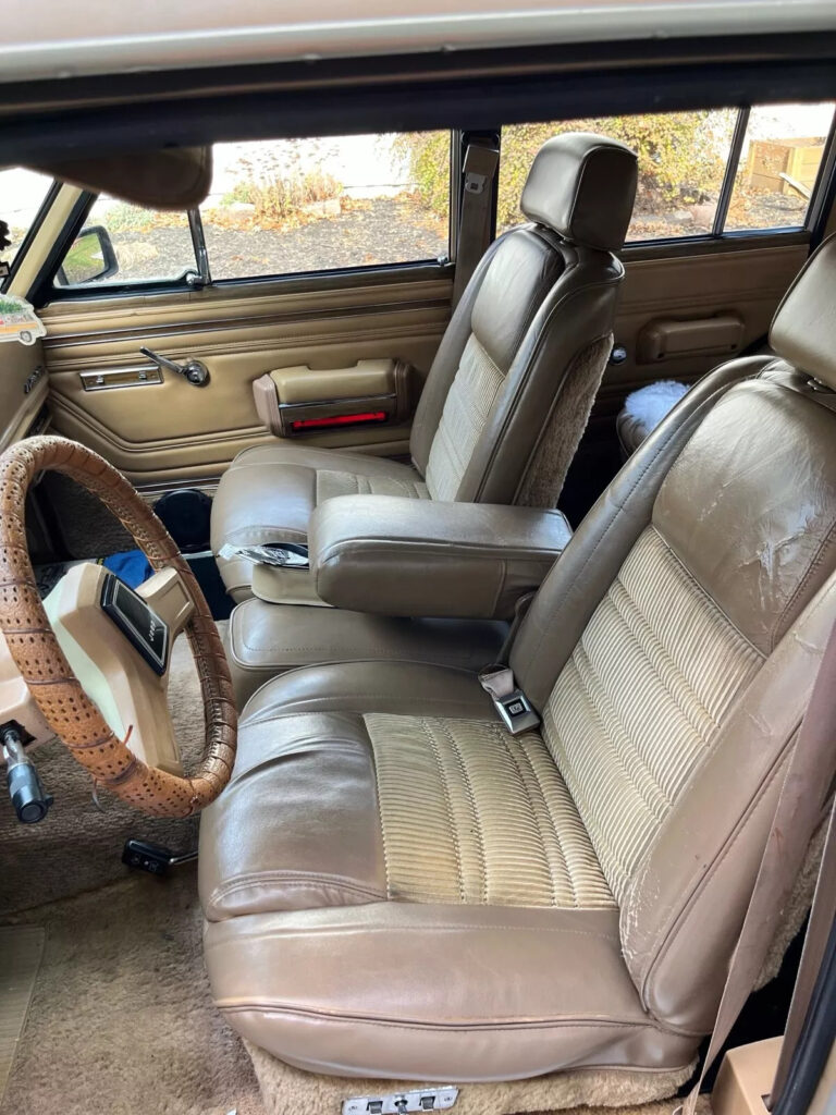 1987 Jeep Wagoneer Gold with Wood Grain Panel