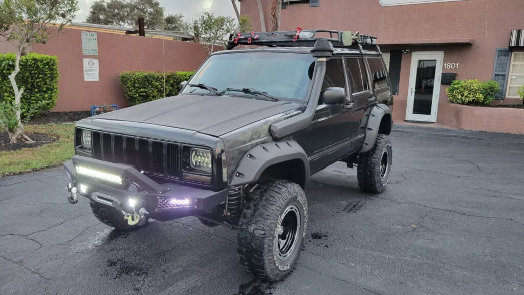 2000 Jeep Cherokee Sport