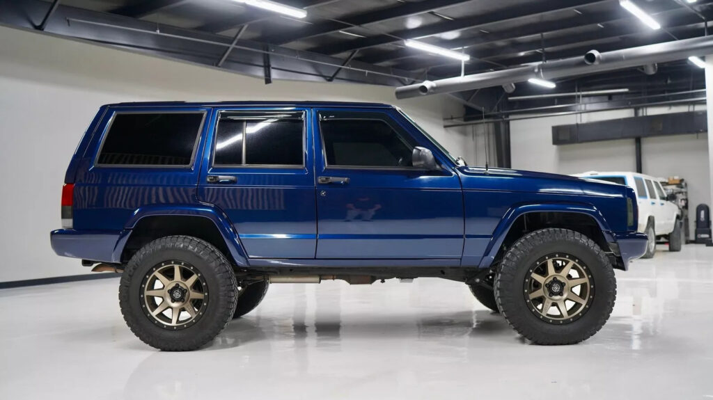 2000 Jeep Cherokee Sport