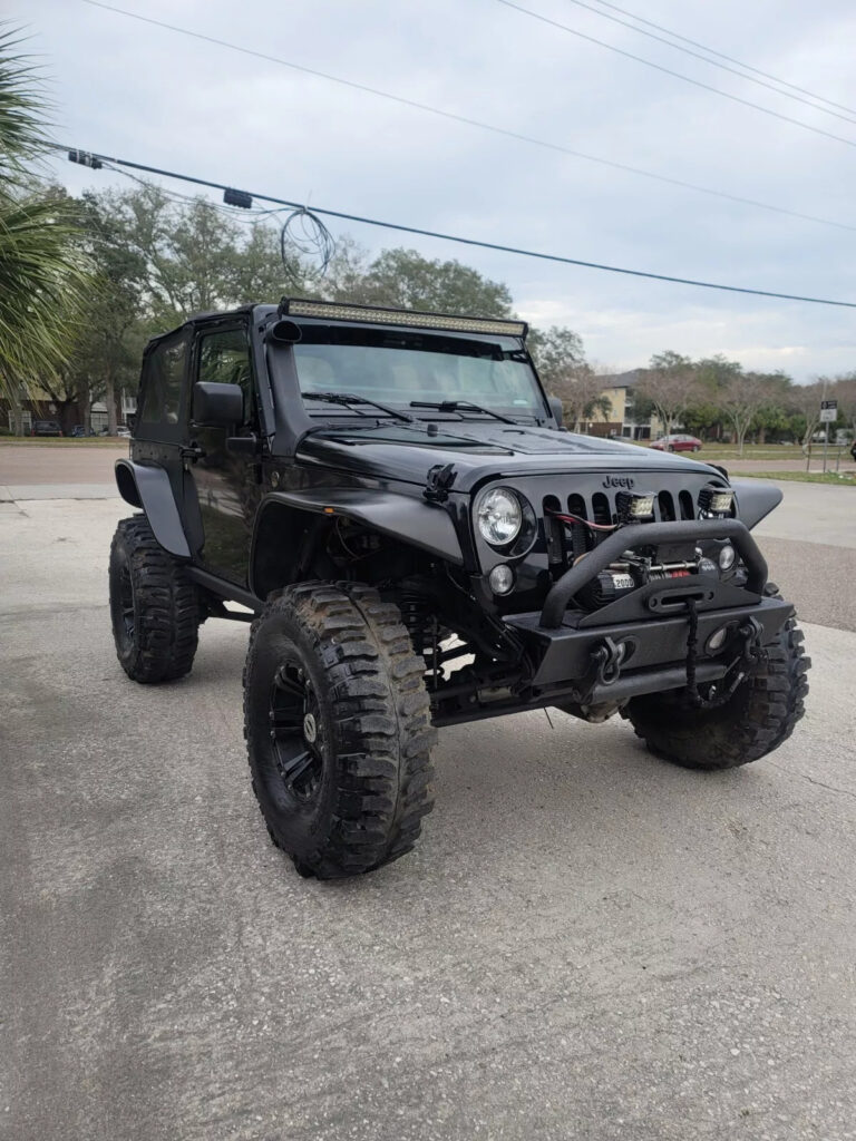 2015 Jeep Wrangler Rubicon 4×4  SUV