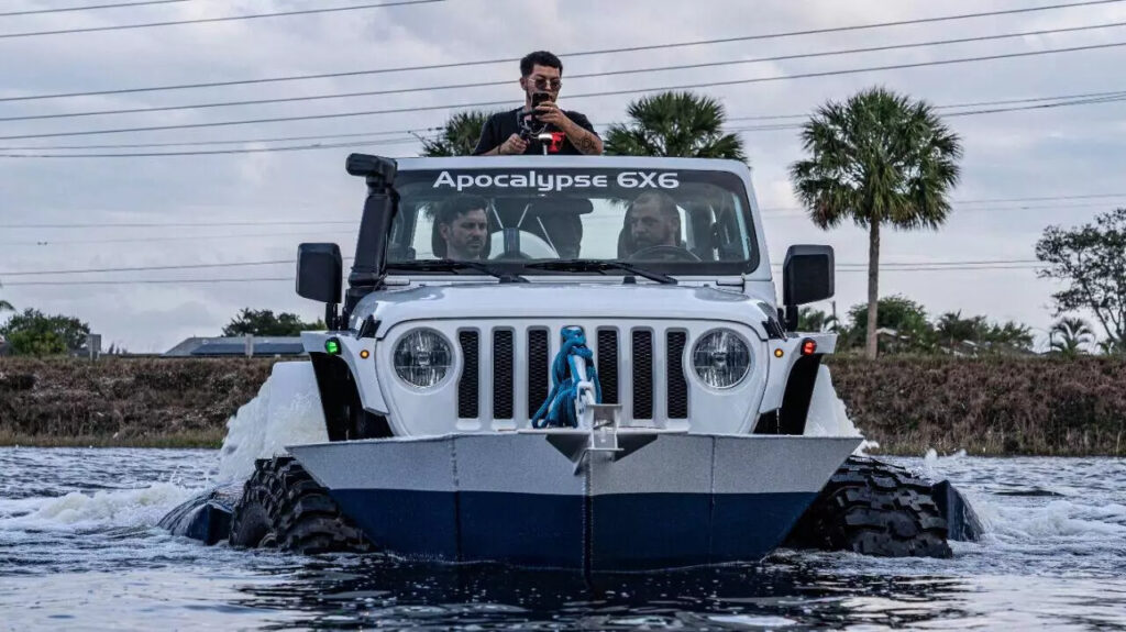 2020 Jeep Gladiator Amphibious – On Land / Sea