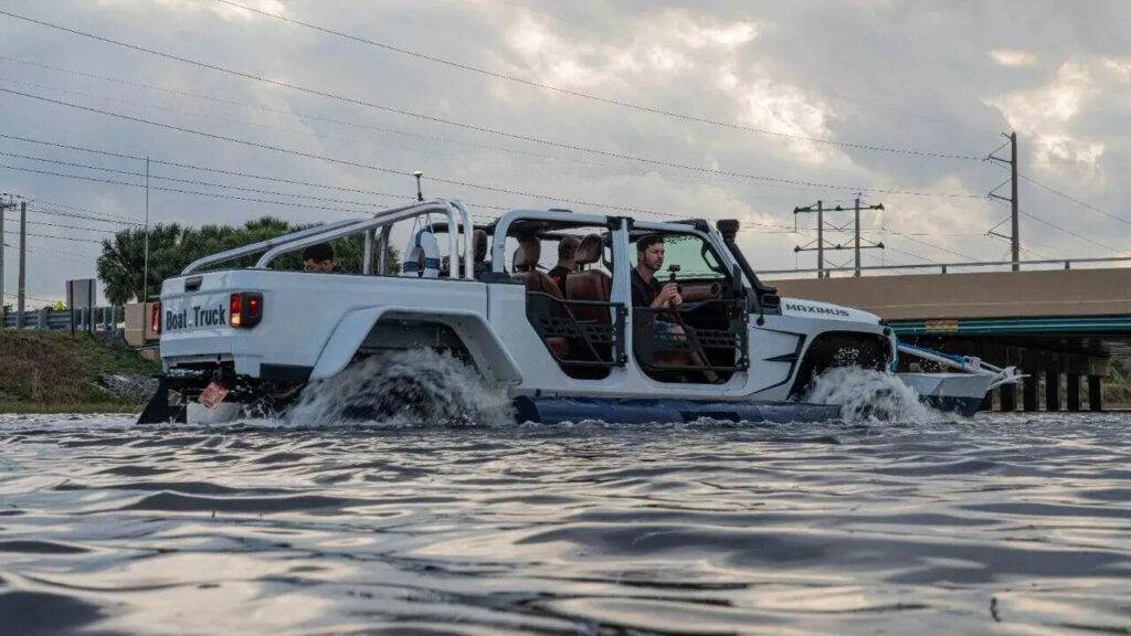 2020 Jeep Gladiator Amphibious – On Land / Sea