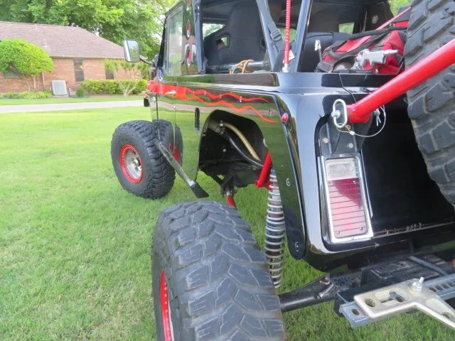 1968 Jeep Commando Side Body Armor/tube Fenders