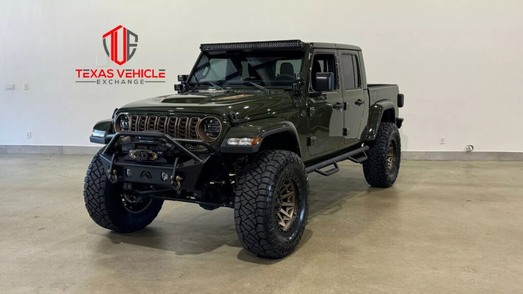 2024 Jeep Gladiator Sport 4X4, Lifted,bumpers,led’s,38’s, HTD Leather