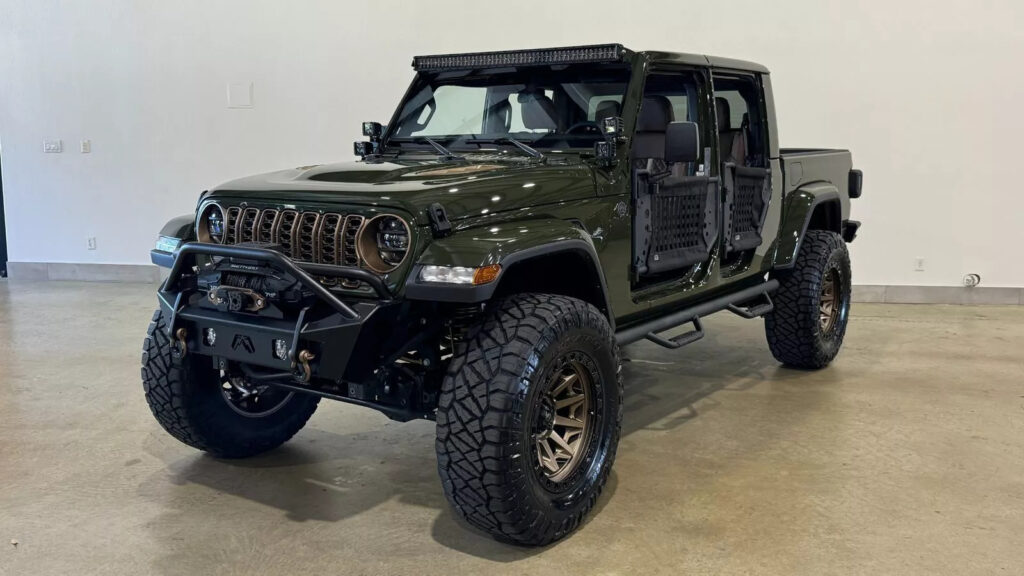 2024 Jeep Gladiator Sport 4X4, Lifted,bumpers,led’s,38’s, HTD Leather