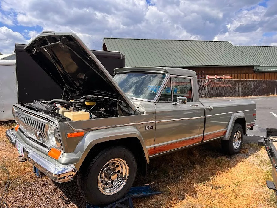 1976 Jeep J10