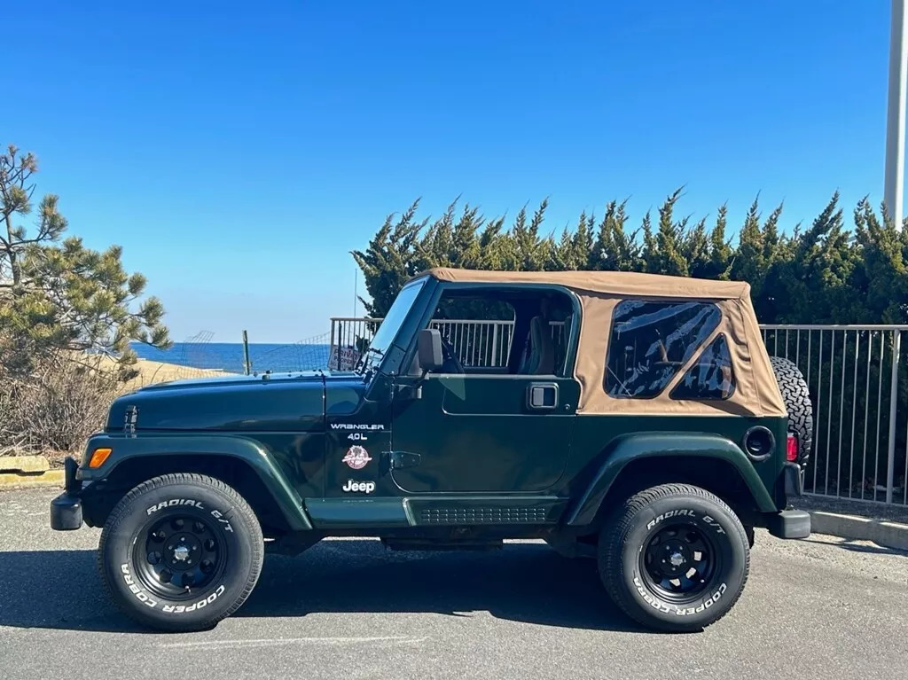 1997 Jeep Wrangler Sahara