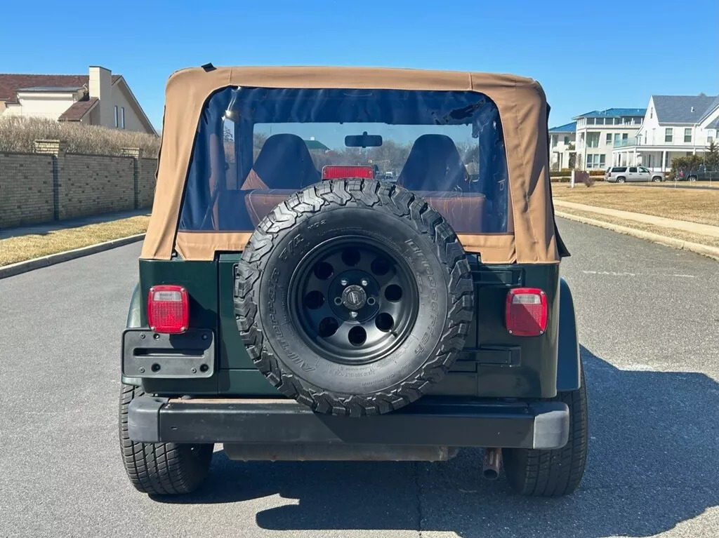 1997 Jeep Wrangler Sahara