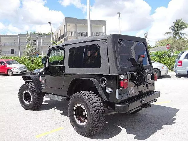 2005 Jeep Unlimited Wrangler LJ 4.0L LWB