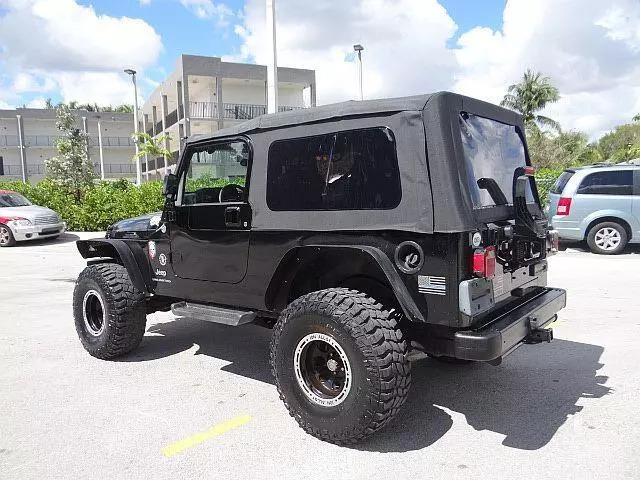 2005 Jeep Unlimited Wrangler LJ 4.0L LWB